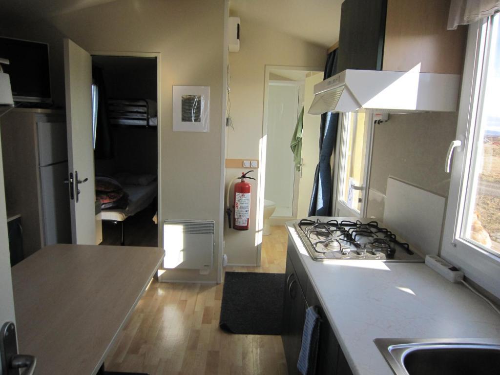 Laekjarkot Rooms And Cottages With Kitchen Borgarnes Habitación foto